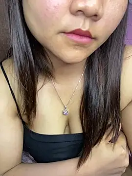 Snapshot of Sunset-yll chatting on July 3, 2026, 10:00 am Sunset-yll online show from July 3, 2026, 10:00 am