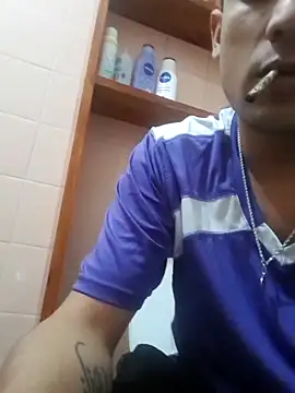 FrappedLocking online show from May 3, 2026, 5:45 am