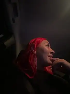 yesslove online show from January 19, 2026, 2:26 am