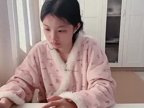 bunny-- online show from November 22, 2025, 6:01 am