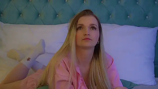 Snapshot of AnnyRaii chatting on February 27, 2026, 6:08 pm AnnyRaii online show from February 27, 2026, 6:08 pm