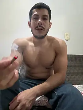 Snapshot of DARG_17 chatting on January 11, 2026, 10:44 am DARG 17 online show from January 11, 2026, 10:44 am