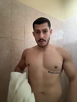 Snapshot of DARG_17 chatting on November 22, 2025, 9:57 pm DARG 17 online show from November 22, 2025, 9:57 pm