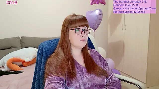 Snapshot of Foxy-lady chatting on June 3, 2026, 7:07 pm Foxy-lady online show from June 3, 2026, 7:07 pm