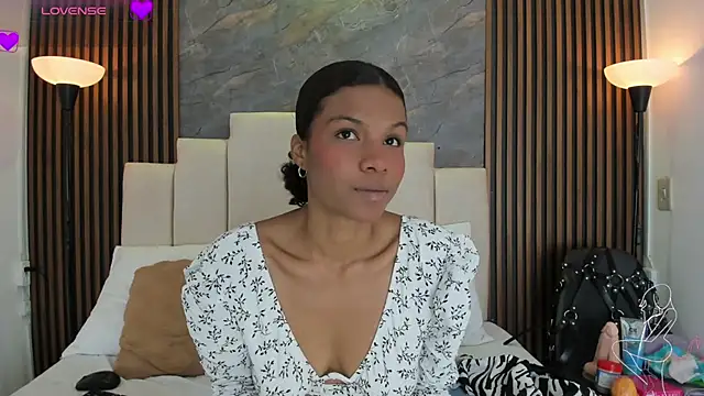 catiusca reyes 03 online show from March 20, 2026, 11:44 am