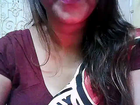 Snapshot of Cute_Neeharika chatting on December 17, 2025, 10:42 am Cute Neeharika online show from December 17, 2025, 10:42 am