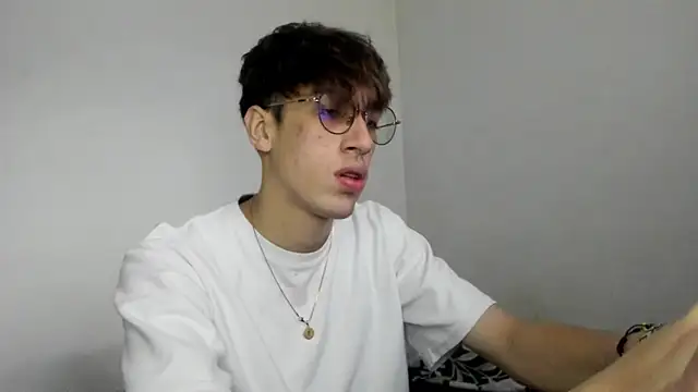 Dio  morningstar online show from December 15, 2025, 1:17 pm