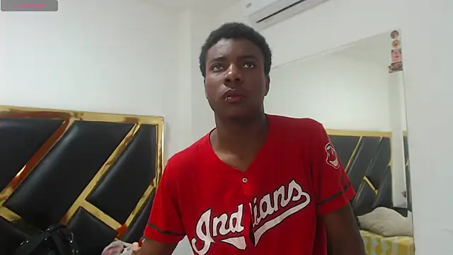 Snapshot of NoahJhonson69 chatting on February 5, 2026, 11:28 am NoahJhonson69 online show from February 5, 2026, 11:28 am