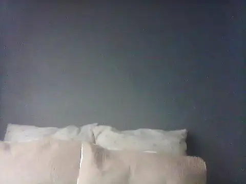 TiaBlaze online show from November 28, 2025, 1:11 pm