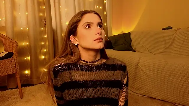 Snapshot of RozanneJordan chatting on June 1, 2026, 5:23 pm RozanneJordan online show from June 1, 2026, 5:23 pm