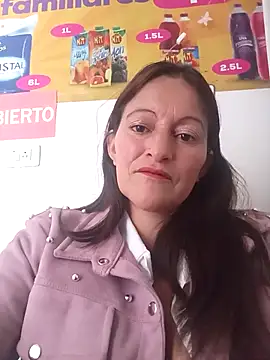 Snapshot of Salome-moon chatting on November 29, 2025, 2:06 pm Salome-moon online show from November 29, 2025, 2:06 pm