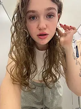Snapshot of RussianWoman chatting on May 13, 2026, 12:17 am RussianWoman online show from May 13, 2026, 12:17 am