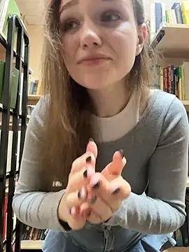 Snapshot of RussianWoman chatting on March 3, 2026, 3:46 am RussianWoman online show from March 3, 2026, 3:46 am