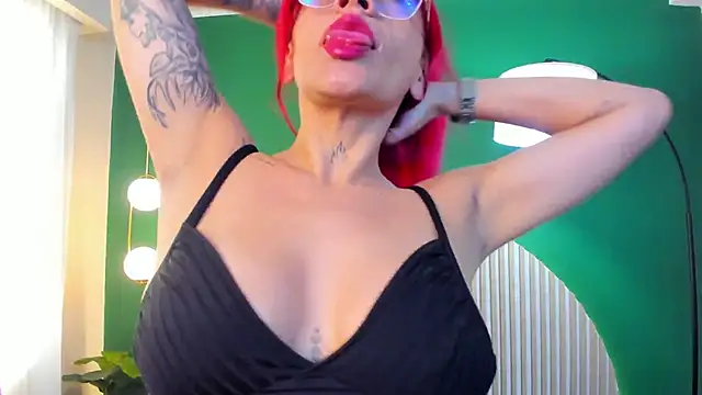 ambervans online show from November 25, 2025, 6:19 pm