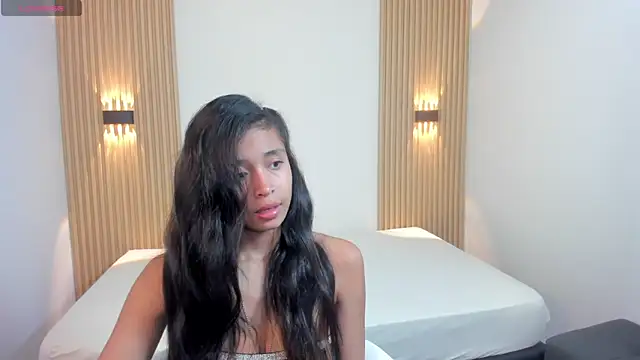 Ashleycooper5 online show from December 16, 2025, 8:46 pm