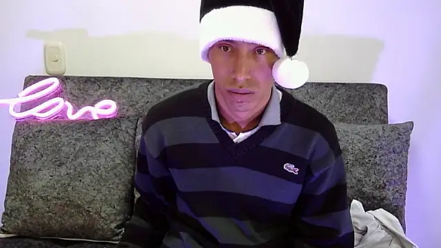 liam  blake online show from December 2, 2025, 2:56 am