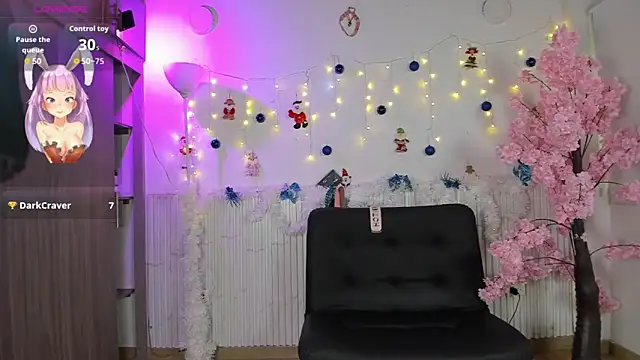 Nicole diaz7 online show from December 13, 2025, 8:04 pm