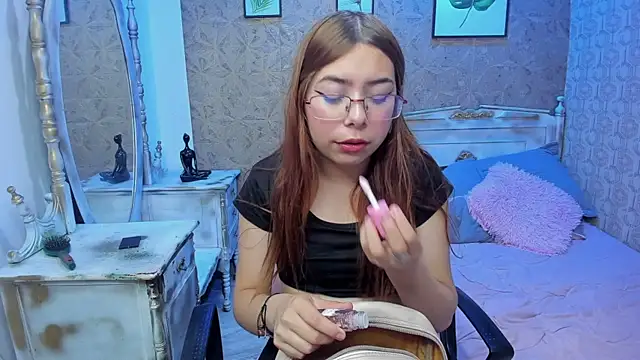 Snapshot of Isabela_clk chatting on January 8, 2026, 7:20 pm Isabela clk online show from January 8, 2026, 7:20 pm