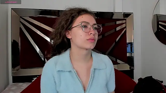 Snapshot of MarieTaylor_ chatting on February 10, 2026, 6:18 pm MarieTaylor online show from February 10, 2026, 6:18 pm