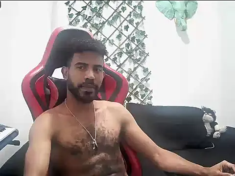 alberthot11 online show from November 29, 2025, 8:20 pm