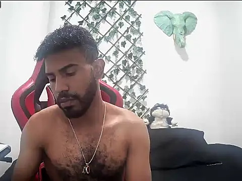 alberthot11 online show from November 29, 2025, 5:18 am