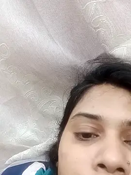 Farihasultana30 online show from April 18, 2026, 1:19 am