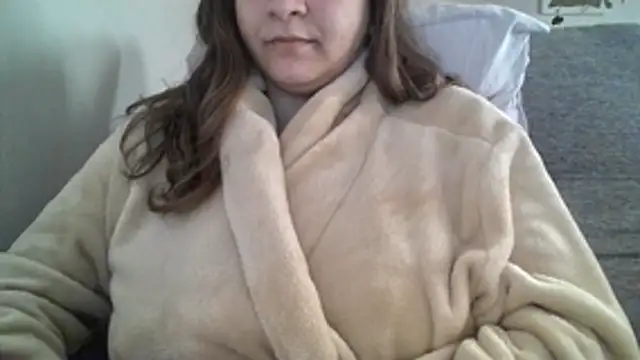 Snapshot of xxxluana chatting on June 15, 2026, 2:17 pm xxxluana online show from June 15, 2026, 2:17 pm