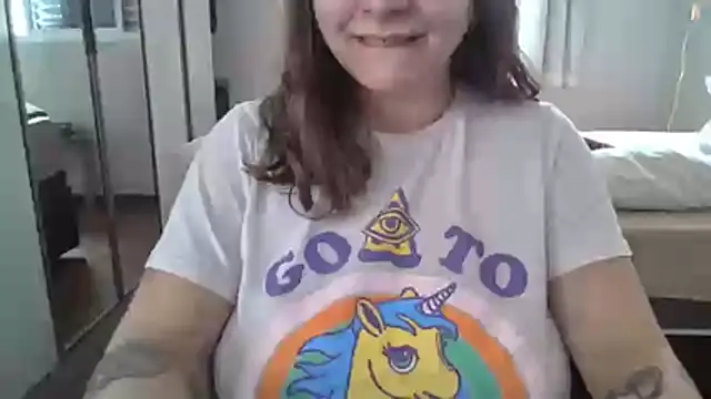 xxxluana online show from February 25, 2026, 1:11 pm