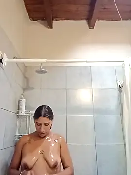 Snapshot of cata_bronw chatting on February 4, 2026, 4:57 pm cata bronw online show from February 4, 2026, 4:57 pm