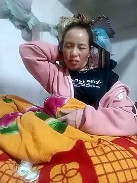 Stella-456 online show from March 11, 2026, 6:24 pm