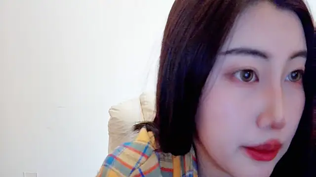 Snapshot of XIAOFENG-2025 chatting on December 15, 2025, 6:19 am XIAOFENG-2025 online show from December 15, 2025, 6:19 am