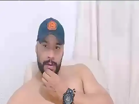 musclehetero online show from March 2, 2026, 4:24 am