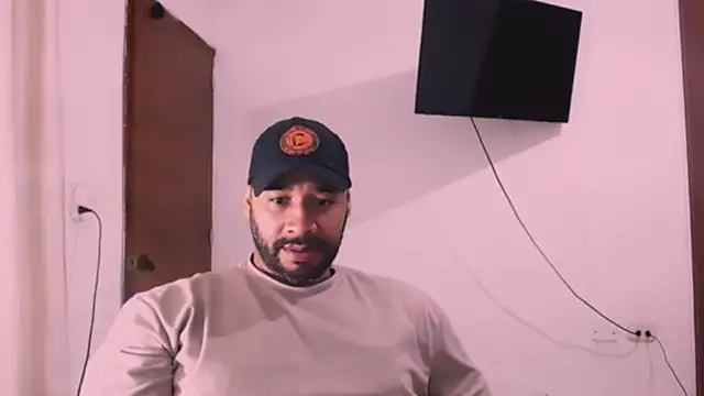 musclehetero online show from January 12, 2026, 6:26 pm