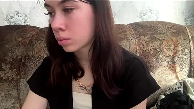 Snapshot of DebbiGoodknight chatting on February 9, 2026, 9:40 am DebbiGoodknight online show from February 9, 2026, 9:40 am