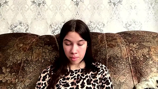 Snapshot of DebbiGoodknight chatting on February 17, 2026, 7:16 am DebbiGoodknight online show from February 17, 2026, 7:16 am