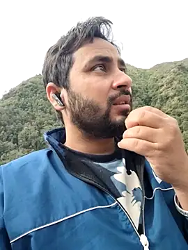 Cute Lucky online show from April 11, 2026, 2:41 am