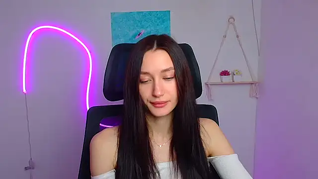 Stella XO online show from April 10, 2026, 5:36 am