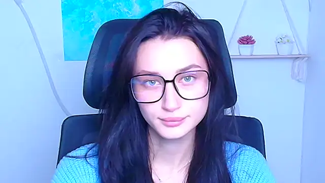 Snapshot of Stella_XO chatting on November 25, 2025, 6:25 am Stella XO online show from November 25, 2025, 6:25 am