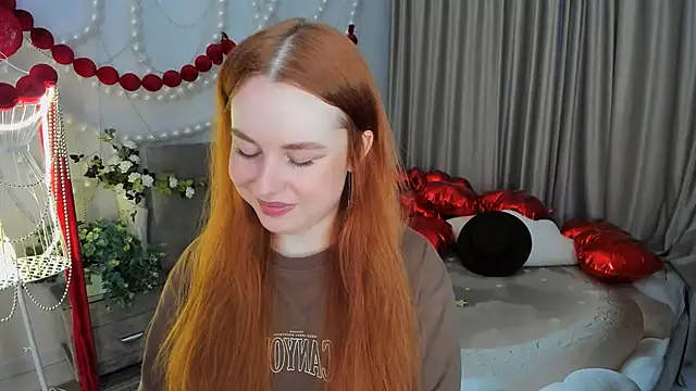 AirySilhouette online show from February 26, 2026, 10:04 am