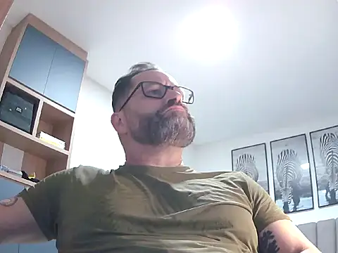 jotaerrebrasil online show from November 22, 2025, 1:37 am