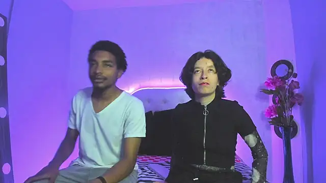 Snapshot of CoralAndOcean_ chatting on January 6, 2026, 5:39 pm CoralAndOcean online show from January 6, 2026, 5:39 pm