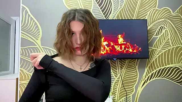 Snapshot of Marimari_maur chatting on February 20, 2026, 1:24 pm Marimari maur online show from February 20, 2026, 1:24 pm