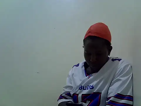 wspuss online show from November 22, 2025, 12:15 pm