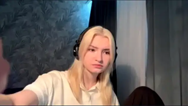 Cindi Jacobs online show from November 23, 2025, 5:01 pm