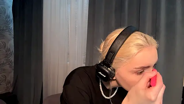 Cindi Jacobs online show from November 26, 2025, 2:06 pm