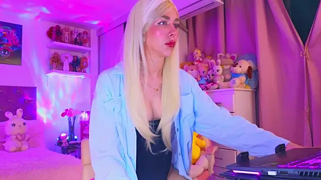 MadamBarbiee online show from January 8, 2026, 12:27 am