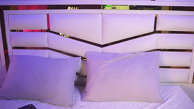 luciana agudelo online show from March 31, 2026, 7:16 pm