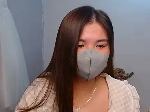 SUSU chubby online show from November 20, 2025, 5:46 pm