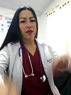 Snapshot of JustSamantha_ chatting on February 3, 2026, 11:59 am JustSamantha online show from February 3, 2026, 11:59 am