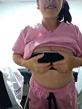 Snapshot of JustSamantha_ chatting on November 30, 2025, 11:11 am JustSamantha online show from November 30, 2025, 11:11 am